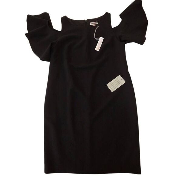 NWT Chelsea28 Womens Cold Shoulder Short Flutter Sleeve Shift Dress Black Small - Picture 1 of 13